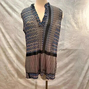 Women Blouse Blue Black V Neck Sleeveless Size XL (122)